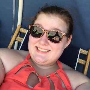 Meet your Posher, Rose