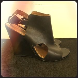 BCBG black wedges