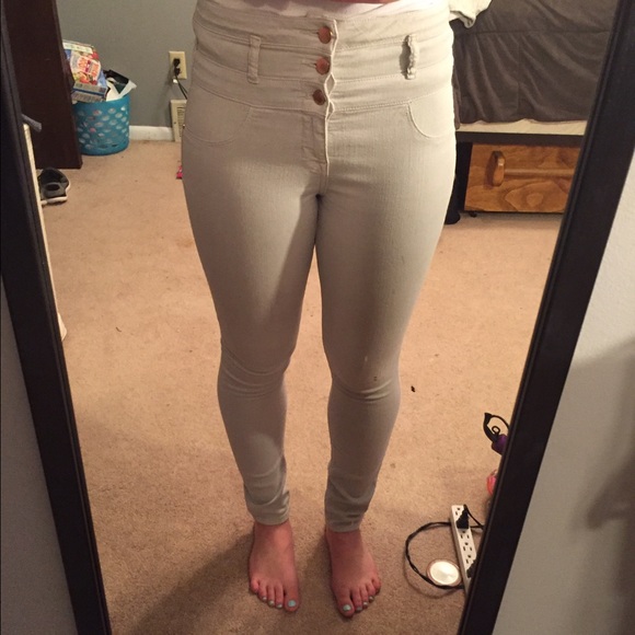 Cream/Gray High waisted jeans