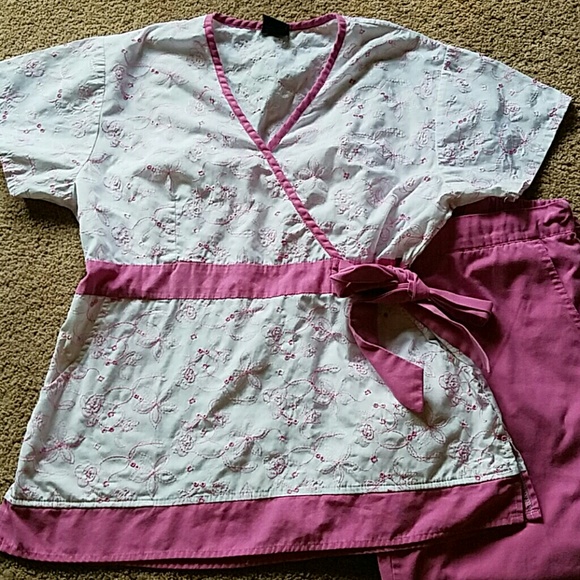 MEDGEAR SCRUB SET