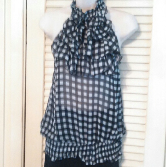 SIZE M, SHE'S COOL HALTER TOP