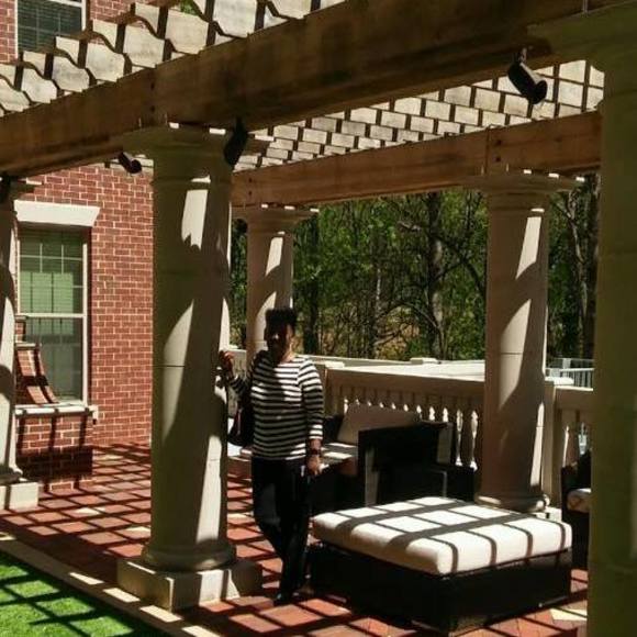 Meet your Posher, Rutha - Picture 1 of 1