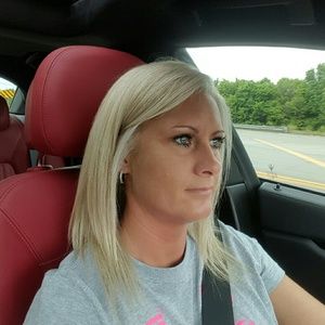 Meet your Posher, Tarrah