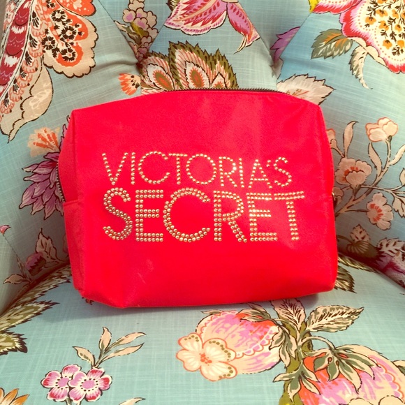 NWOT VS makeup bag