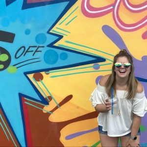 Meet your Posher, Rachel