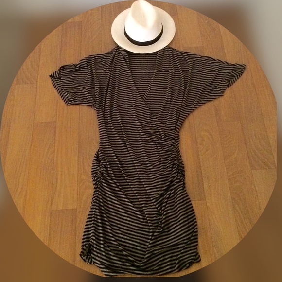 Green & black strip dress!!!