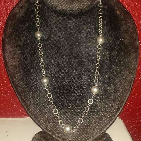 Elegant Necklace Medium Length