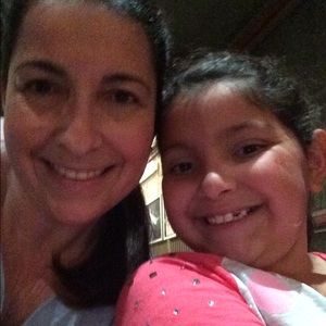 Meet your Posher, Ana