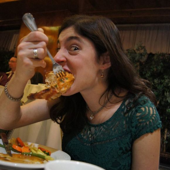 Meet your Posher, Melissa - Picture 1 of 1