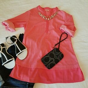 Gorgeous salmon print tunic