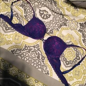 Victoria's Secret miracle push-up bra.