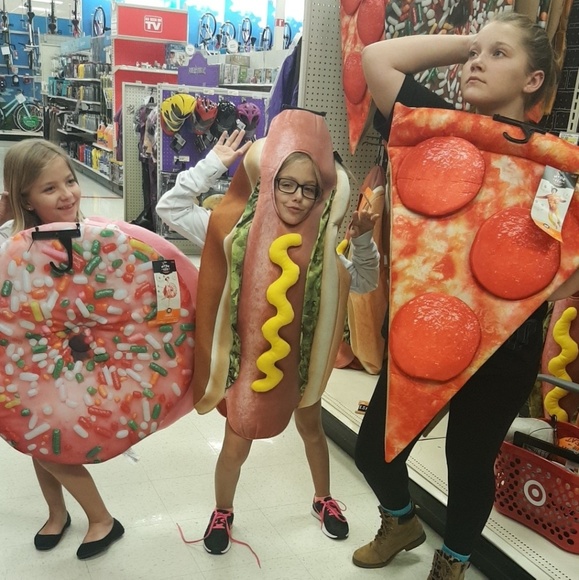 Meet your Posher, Amber - Picture 2 of 2