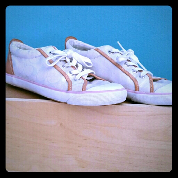 Coach sneakers. Barrett style.