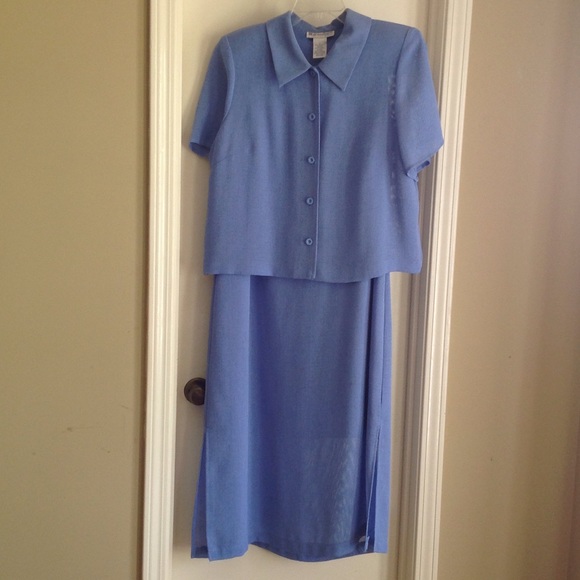 Dress with pleated jacket.