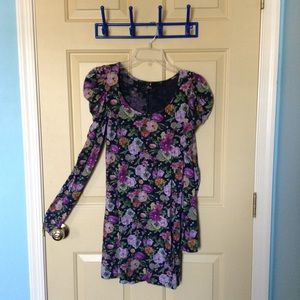 Mini dress