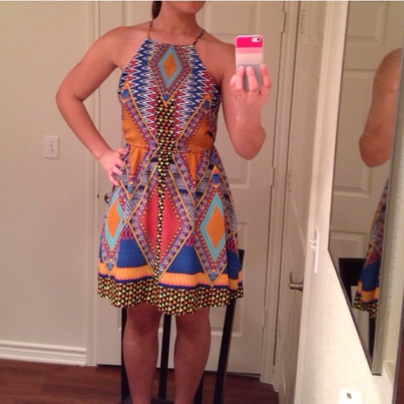 Chiffon patterned dress - Picture 3 of 4