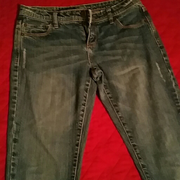 Great pair of Volcom jeans!!