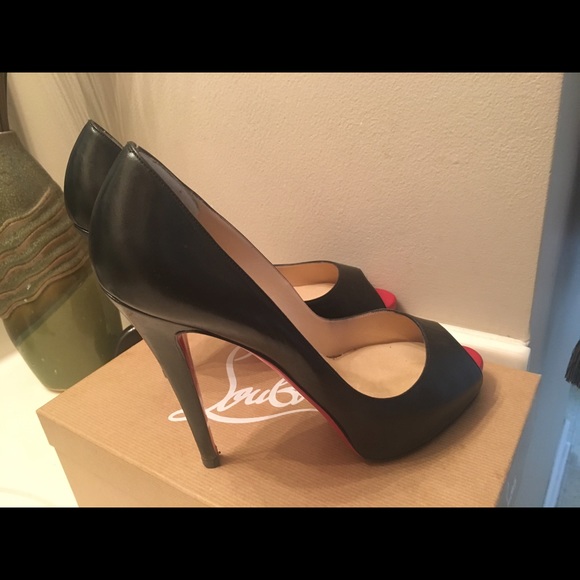 Christian Louboutin Very Prive 120