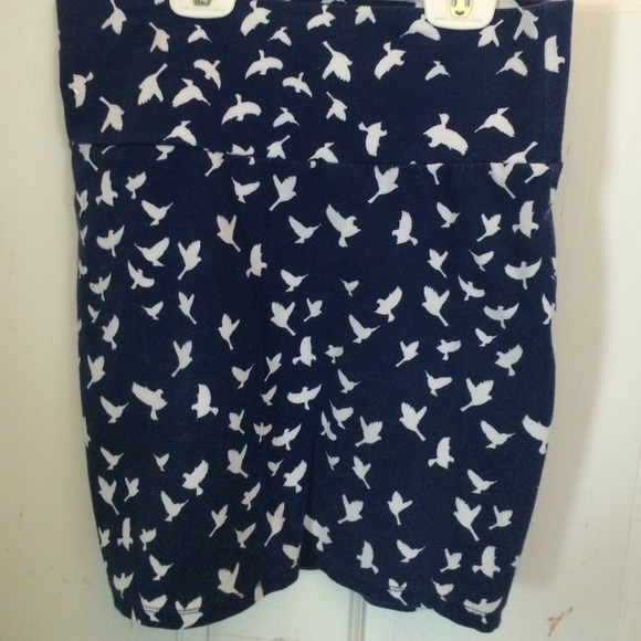 Charlotte Russe bird skirt