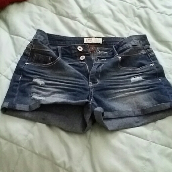 lei tatum high rise shorts