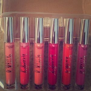 Brand new set of 6 Victoria secret lipgloss