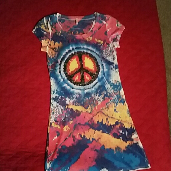 Very cute, never worn dress!