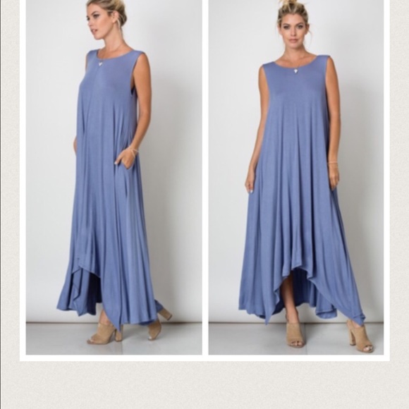 ✨LAST ONE ✨Draped sleeveless dress - Picture 3 of 4