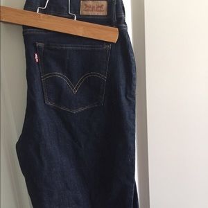 Long length Levis!