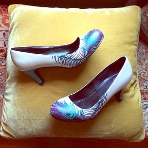 t.u.k. Peacock Heels from Modcloth