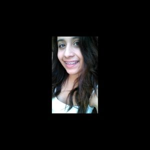 Meet your Posher, Julisa
