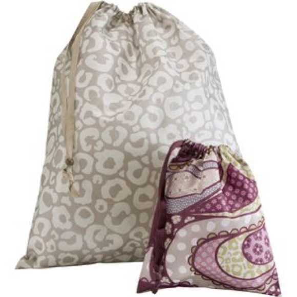 Timeless Memory Pouch by Thirty-One