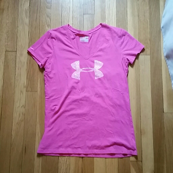UA pink tshirt