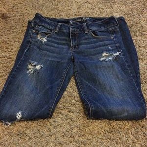 American Eagle Destroyed Jeans
