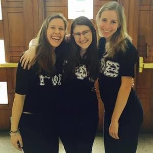 Meet your Posher, Leah