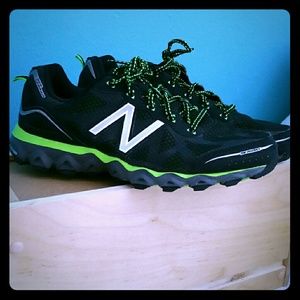 Like new men's sneakers