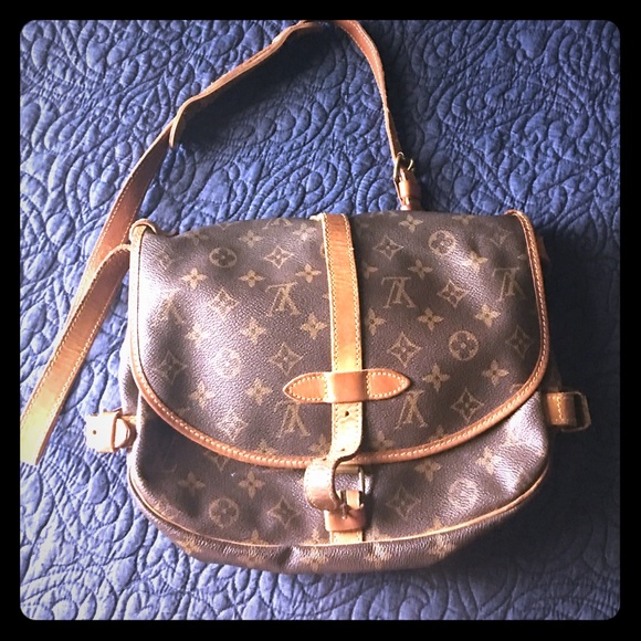 Authentic Vintage Louis Vuitton Samsur 30