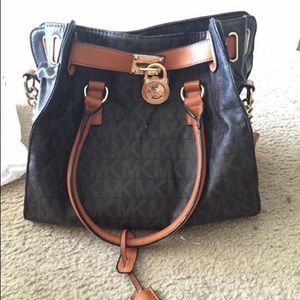 MK purse
