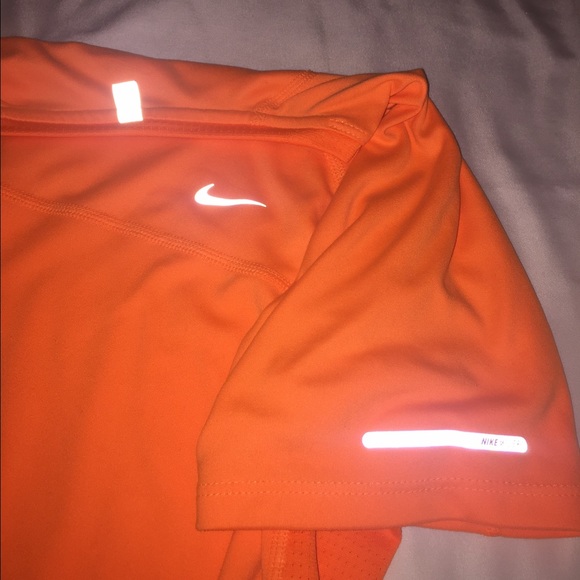 Nike women's short sleeve miler