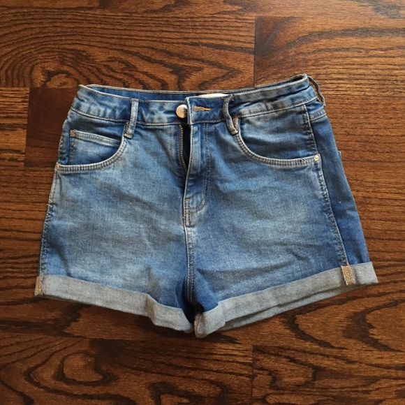 High waisted denim shorts form Zara