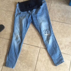 Maternity skinny jeans
