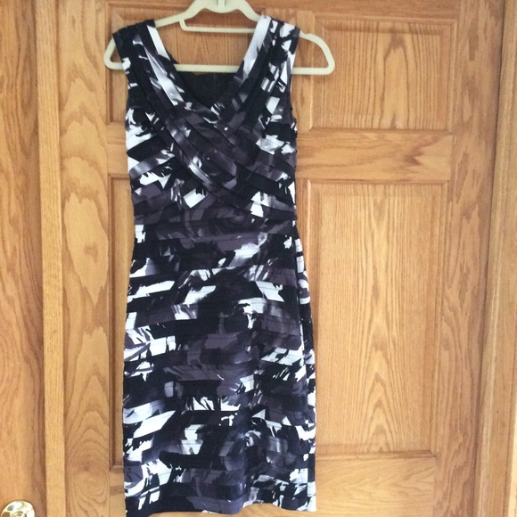 Adriana Papell dress size 6