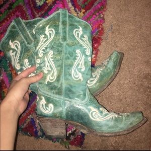 Corral boots