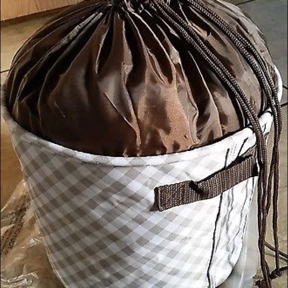 Cinch Top Bin by Thirty-One - Picture 1 of 2