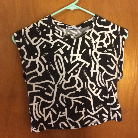 Zara black & white crop top