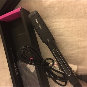 style house wet dry flat iron