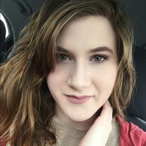 Meet your Posher, Bethany