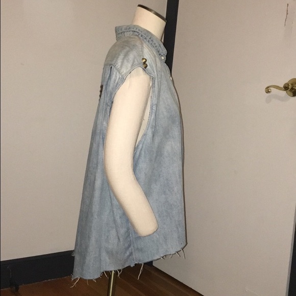 Studded diy denim vest - Picture 4 of 4