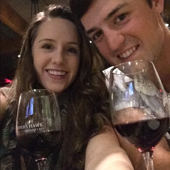 Meet your Posher, Nichole - Picture 1 of 1