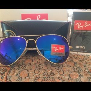 Blue lens Rayban Aviators
