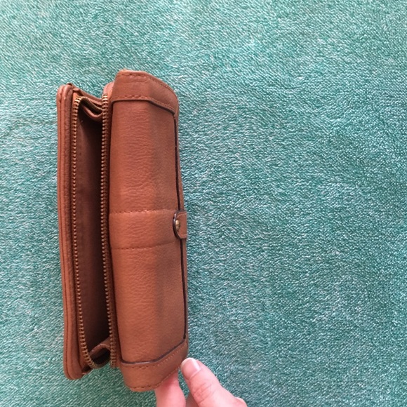 Leather wallet - Picture 3 of 4